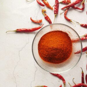 Kashmiri chilli powder with dried chillies